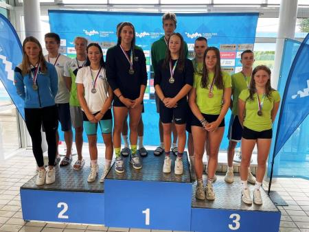 Plavalke in plavalci začeli zelo uspešno z zbiranjem medalj  (8)